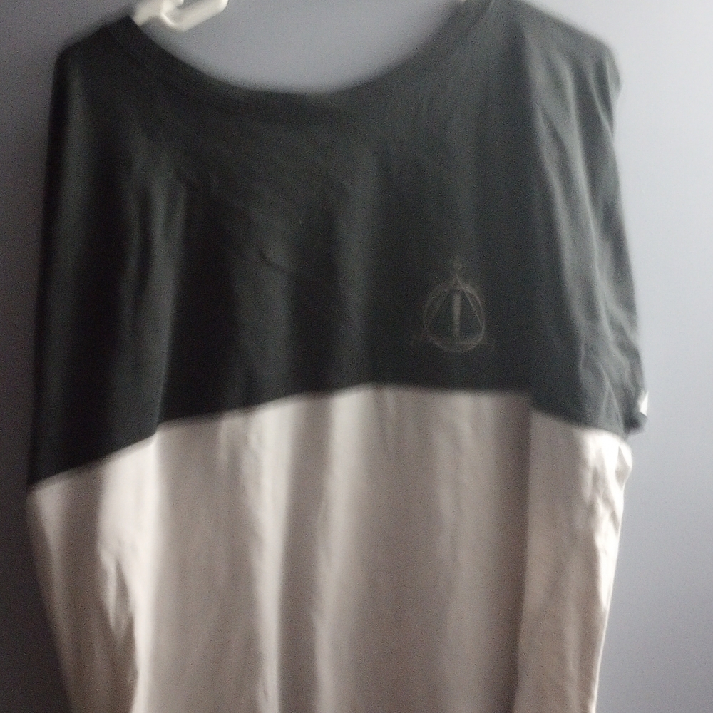 Black and White Colorblock Top